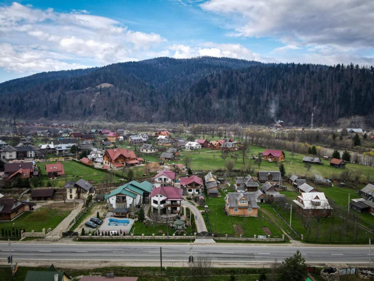 Садиба Янчар Номер Студiо З Басейном Mykulychyn Esterno foto